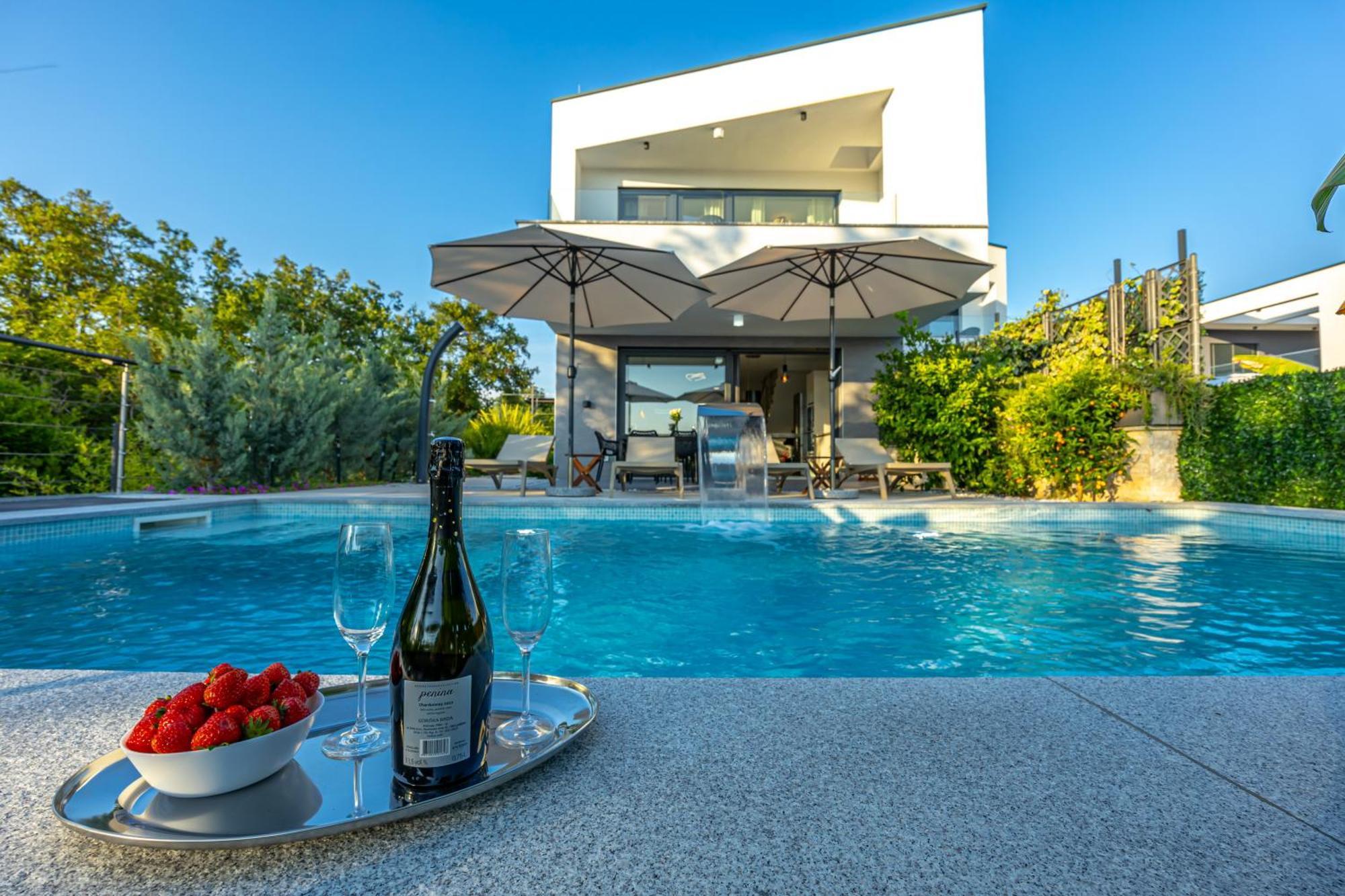 Luxury Villas White Sails Pinezici  Ngoại thất bức ảnh